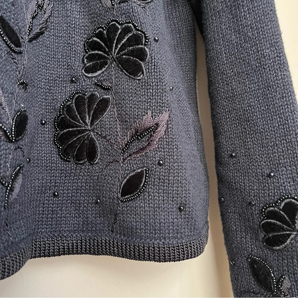 vintage velvet collar floral embroidered cardigan - Picture 8 of 12